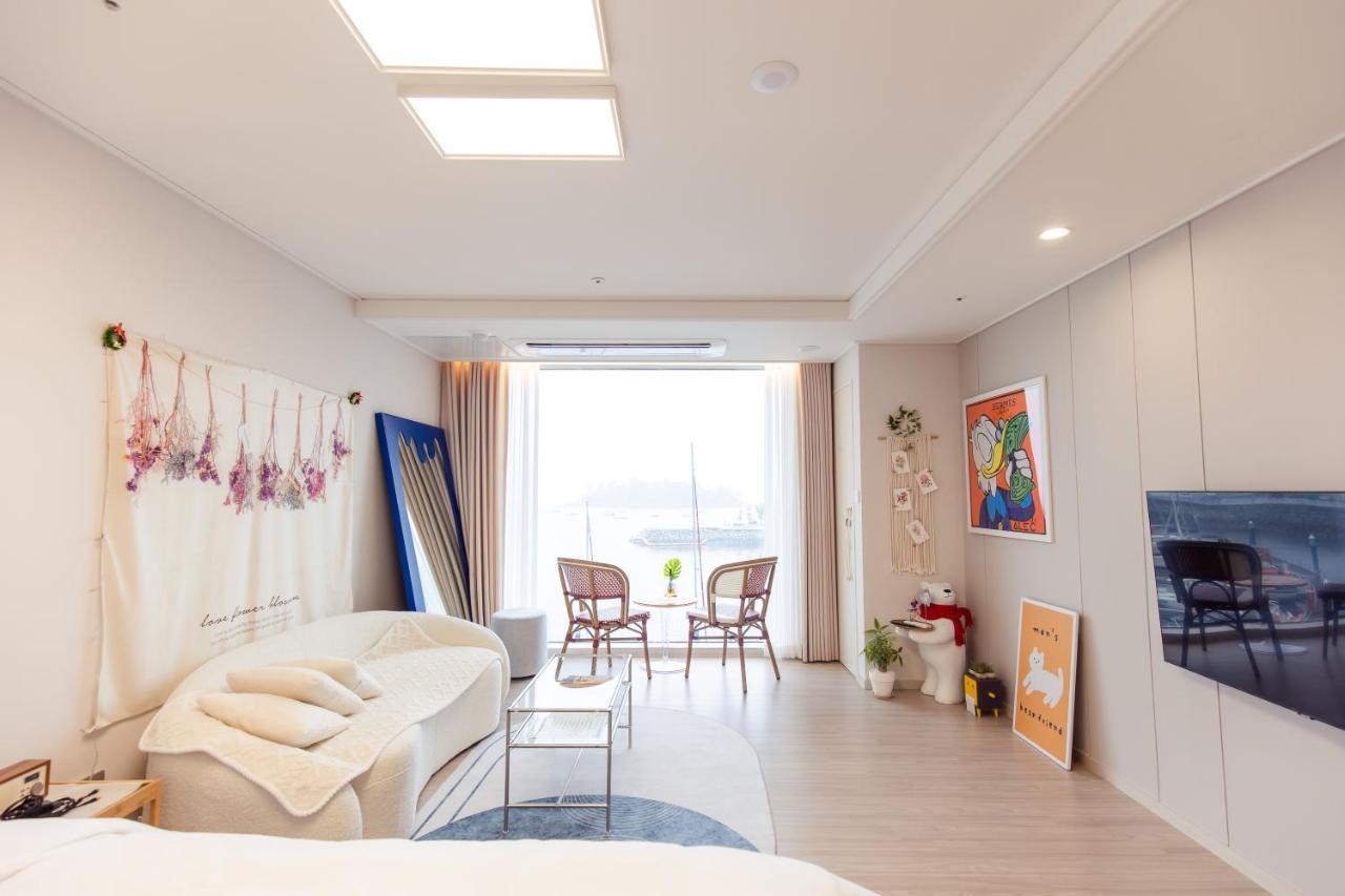 The Castle Ocean Suite Yeosu Dış mekan fotoğraf