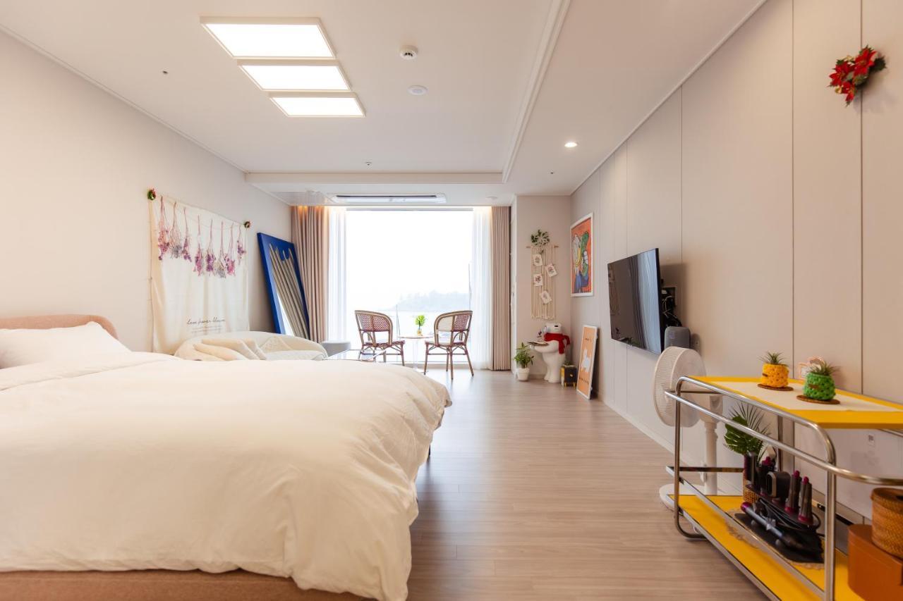The Castle Ocean Suite Yeosu Dış mekan fotoğraf