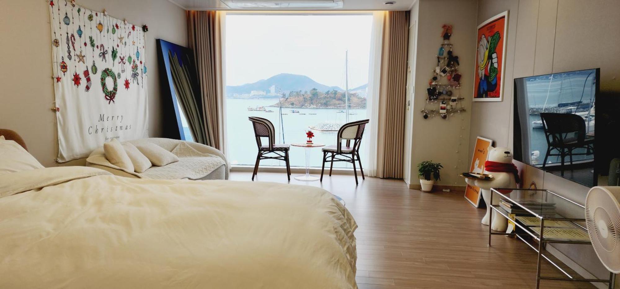 The Castle Ocean Suite Yeosu Dış mekan fotoğraf