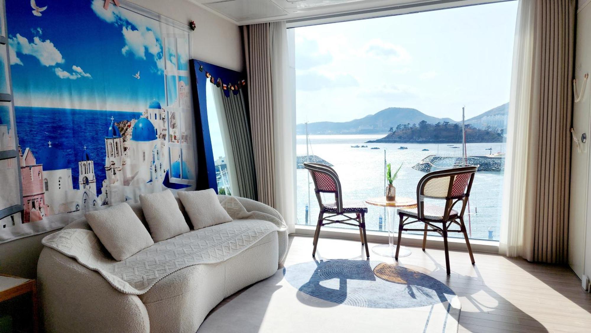 The Castle Ocean Suite Yeosu Dış mekan fotoğraf